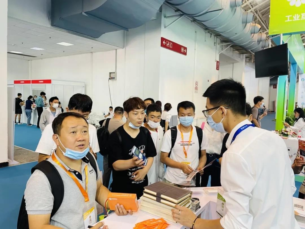 捷瑞数字携乐发lv官网云平台隆重亮相2021中国(北京)国际智能制造装备产业展览会